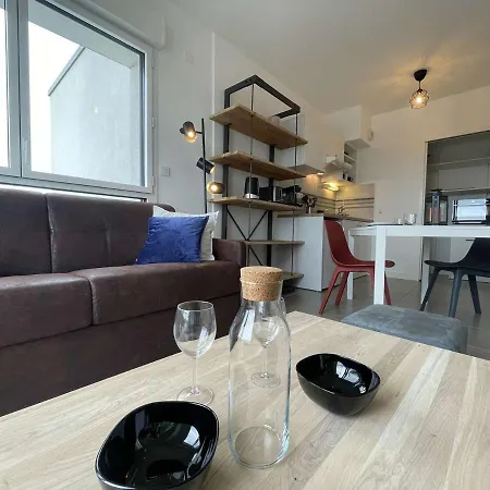 Apartman Design 2 Pieces Avec Balcon, Proche Et Port A - Fr-1-246-641 La Rochelle